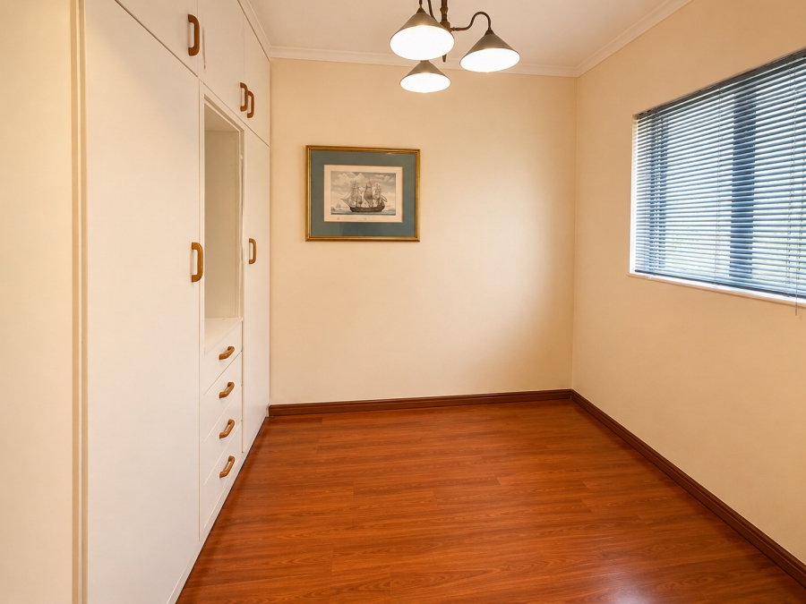 4 Bedroom Property for Sale in Clairewood Western Cape